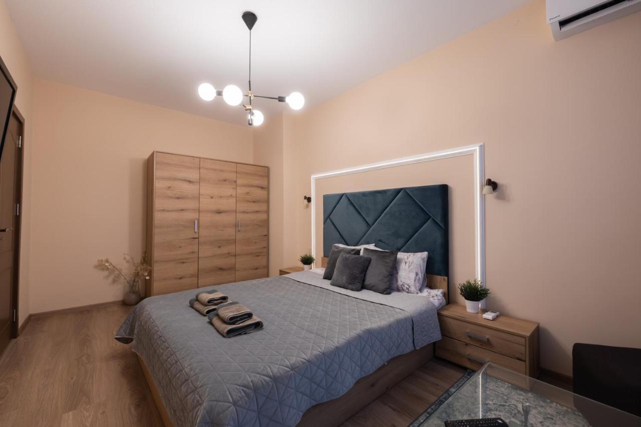 The Red Point Apartment Varna Exterior photo