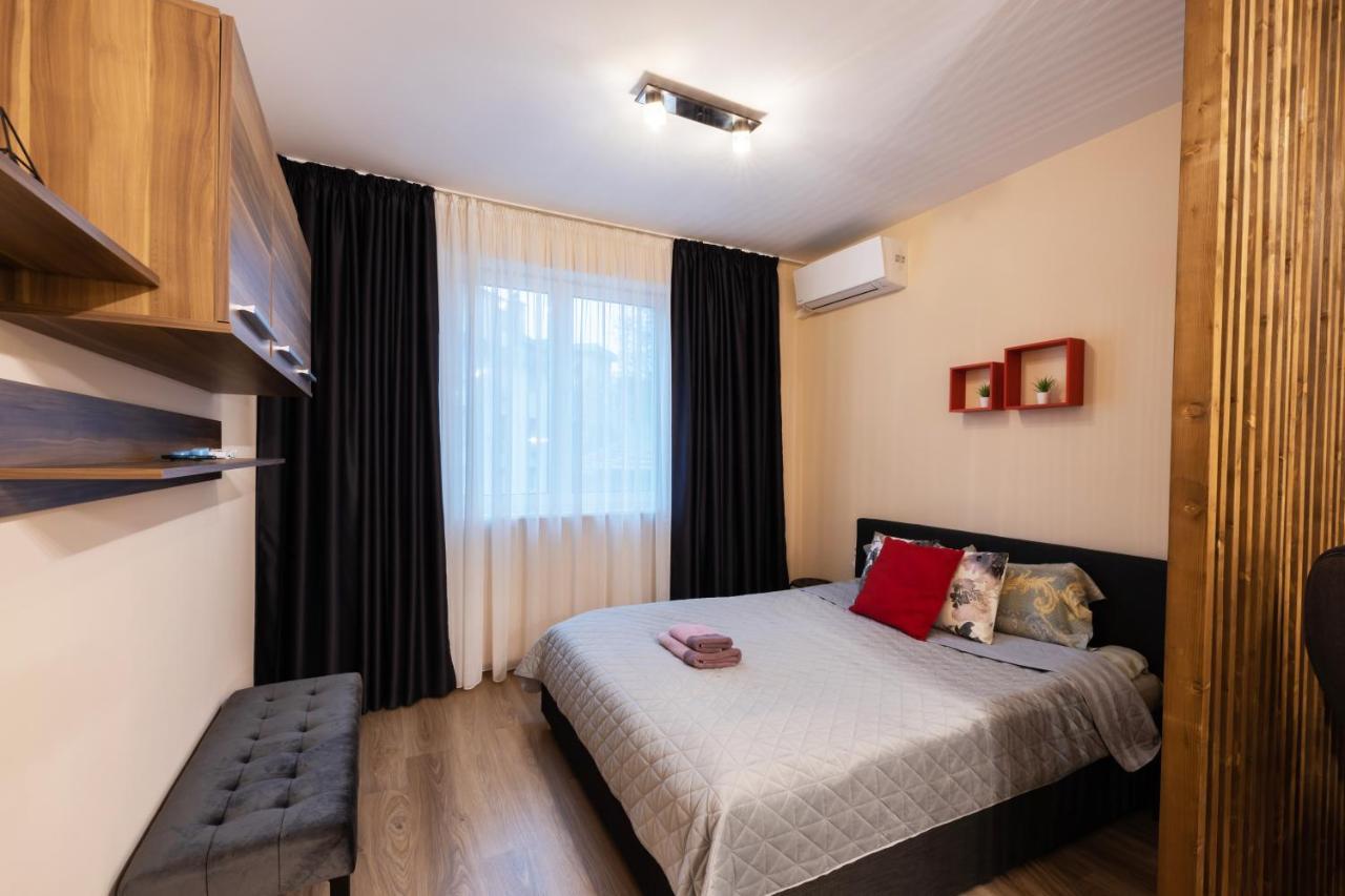 The Red Point Apartment Varna Exterior photo